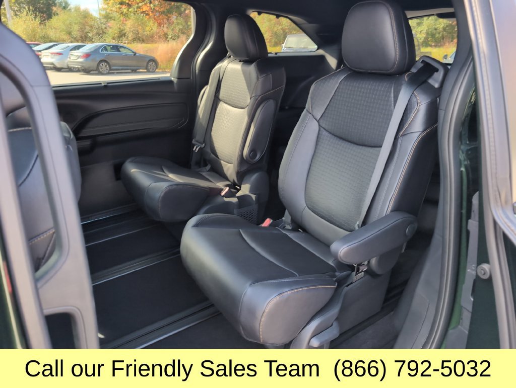 New 2026 Toyota Sienna XLE Woodland Edition AWD/4WD image 23