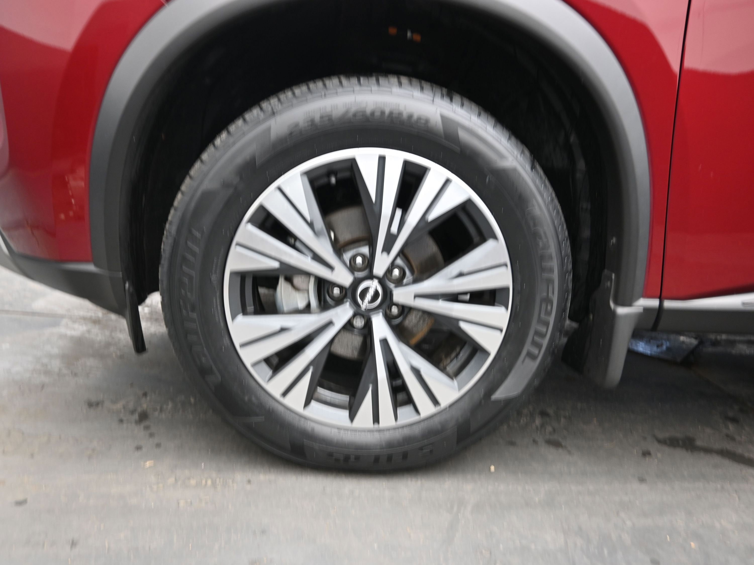 Certified 2023 Nissan Rogue SV image 9