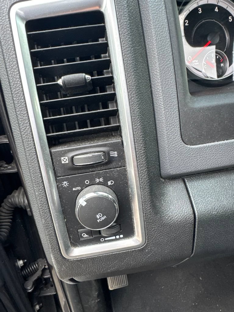 Used 2015 RAM 1500 Big Horn AWD/4WD image 10