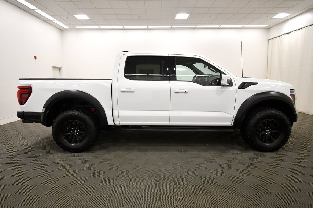 Used 2025 Ford F150 Raptor AWD/4WD image 9