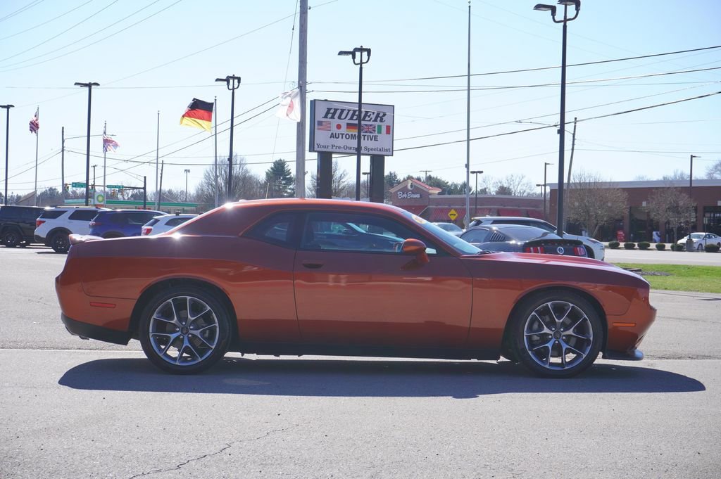Used 2022 Dodge Challenger GT image 8