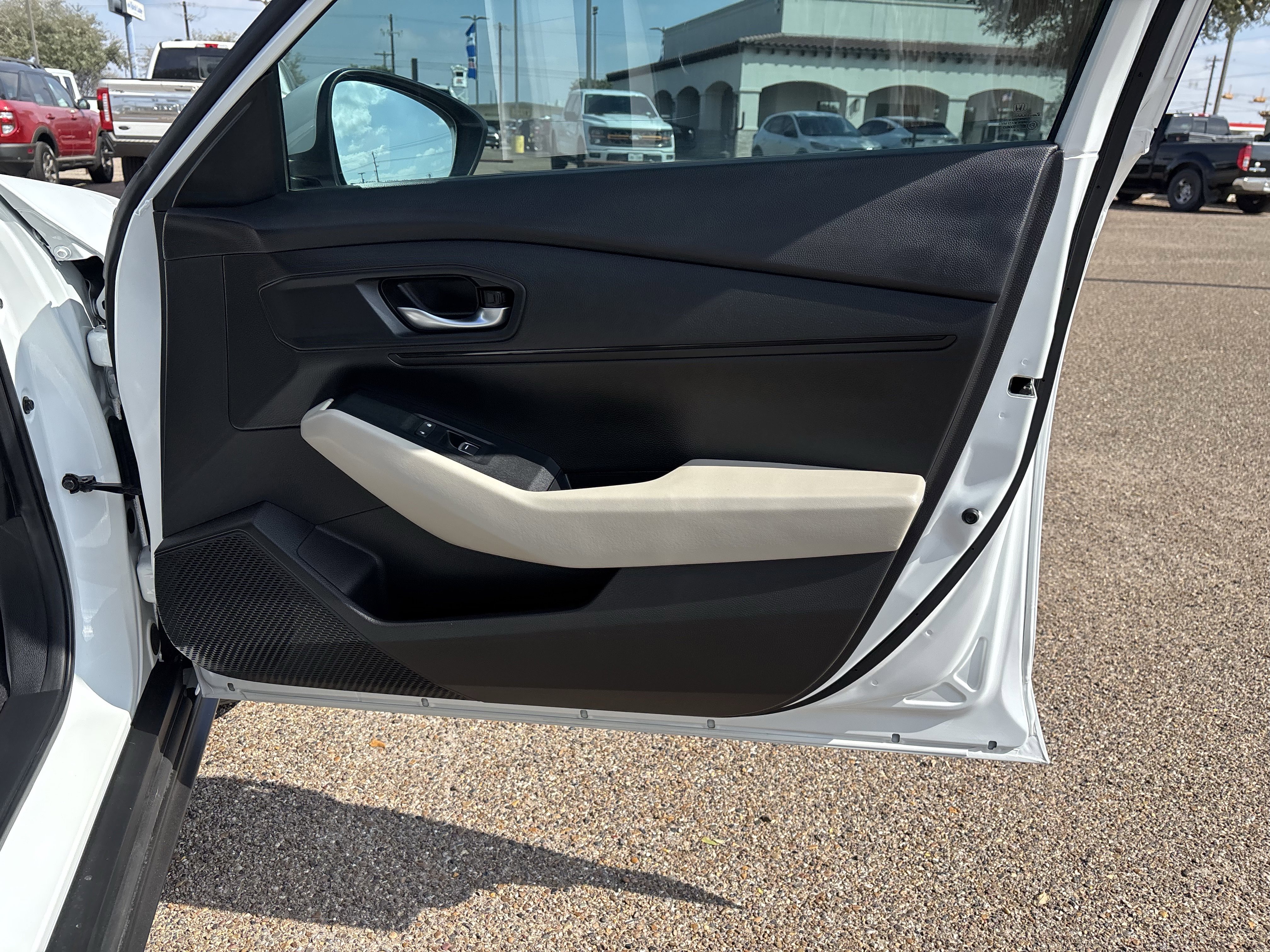 Used 2024 Honda Accord LX image 22