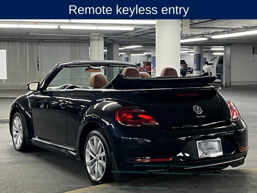 Used 2017 Volkswagen Beetle 1.8T Classic FWD image 4