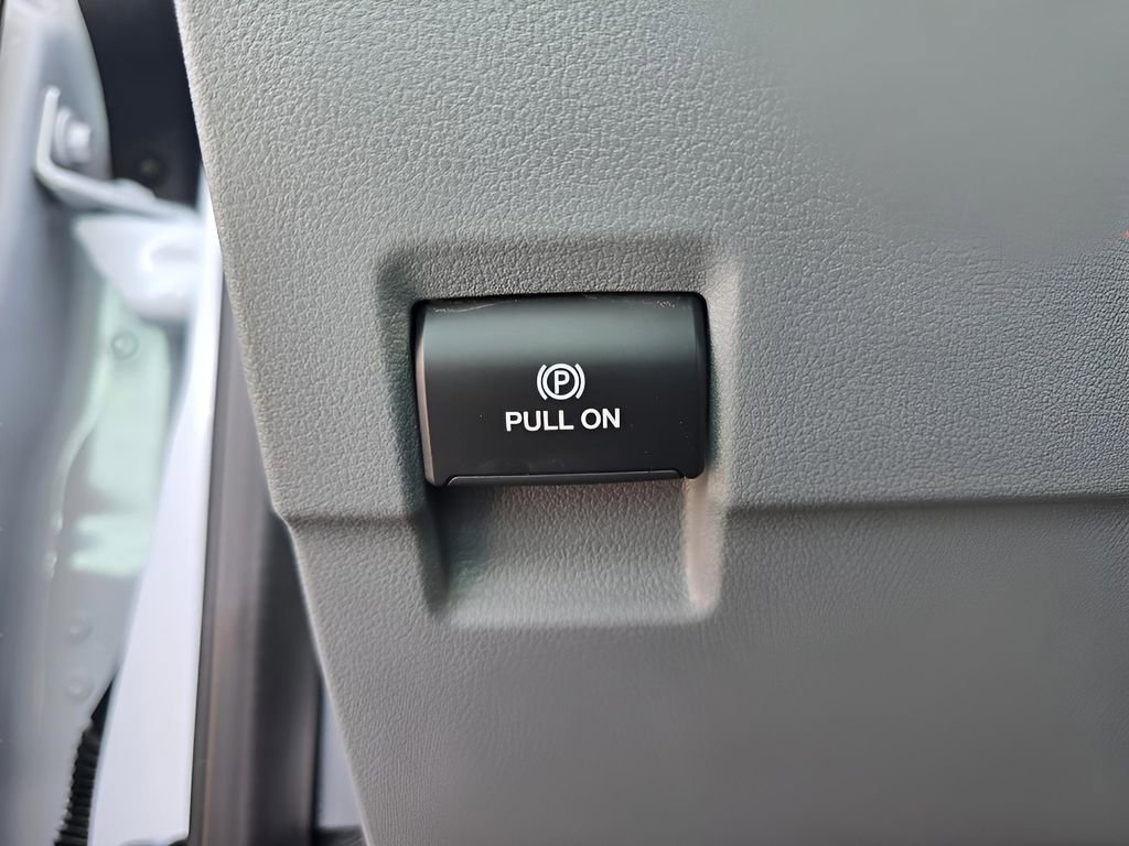 Used 2024 Ford F250 XLT w/ FX4 Off-Road Package image 16