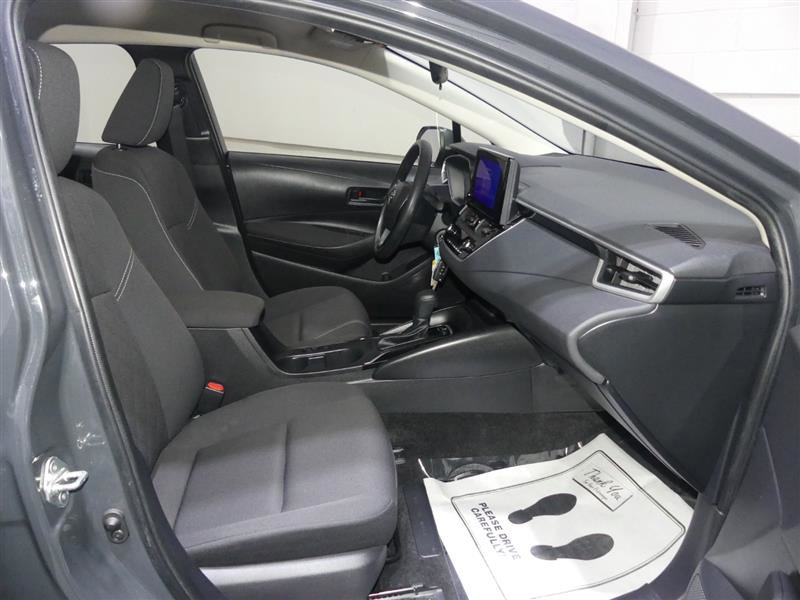 Used 2023 Toyota Corolla LE w/ Carpet Mat Package (TMS) image 21