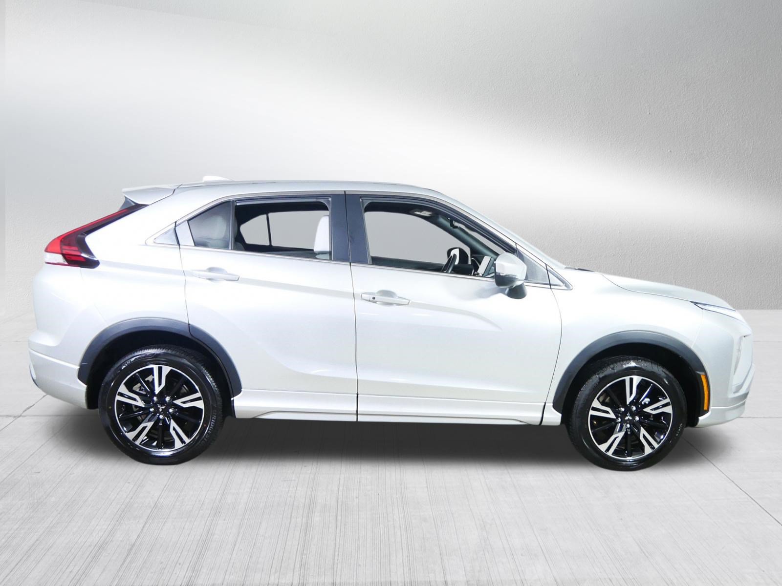 Used 2025 Mitsubishi Eclipse Cross SEL AWD/4WD image 8