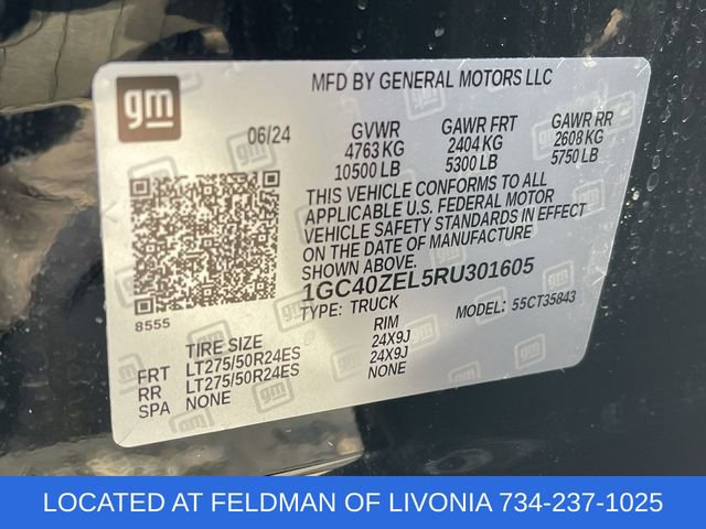 Certified 2024 Chevrolet Silverado EV RST image 33