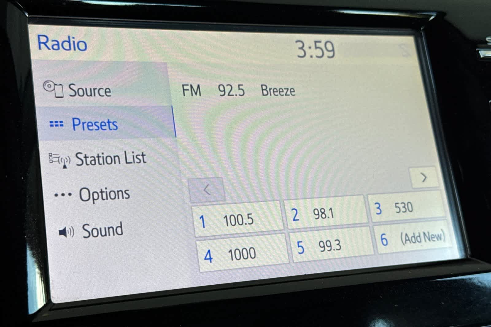 Used 2018 Toyota Camry LE FWD image 18