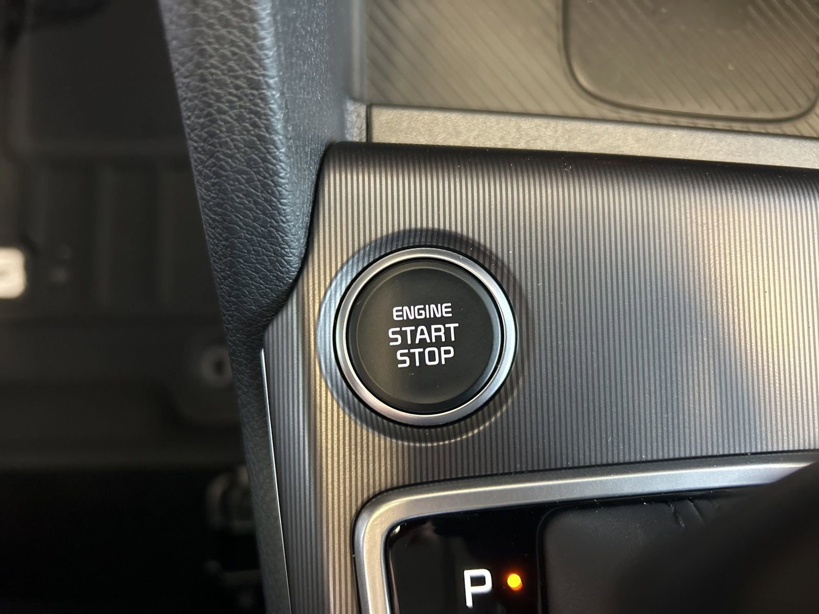 New 2026 Kia Sportage EX image 25