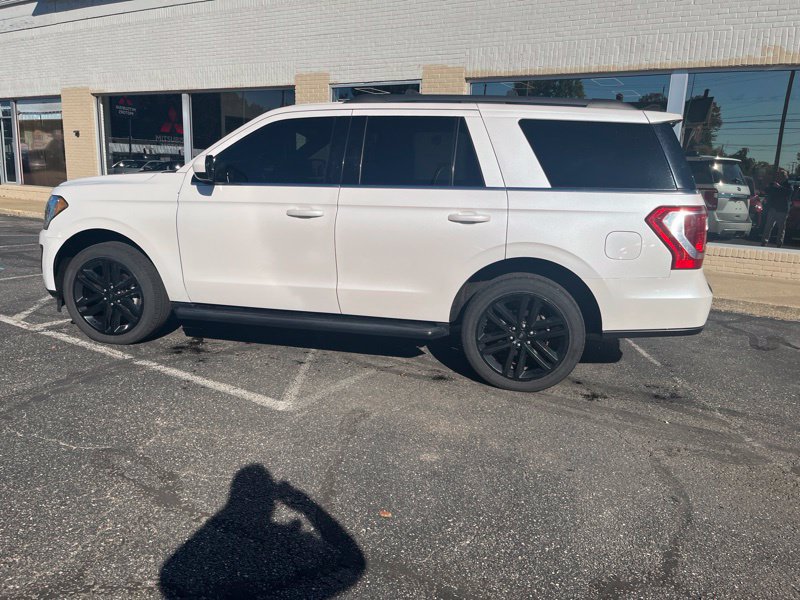 Used 2019 Ford Expedition XLT AWD/4WD image 8