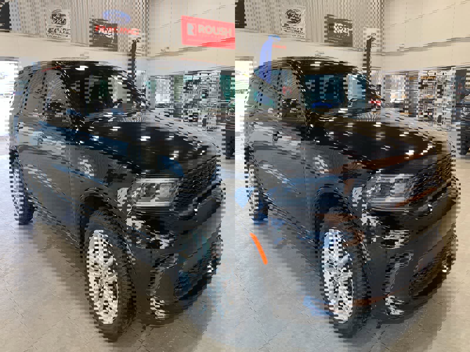 Used 2023 Dodge Durango GT image 3