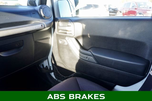 Used 2013 Jeep Wrangler Unlimited Sport image 22