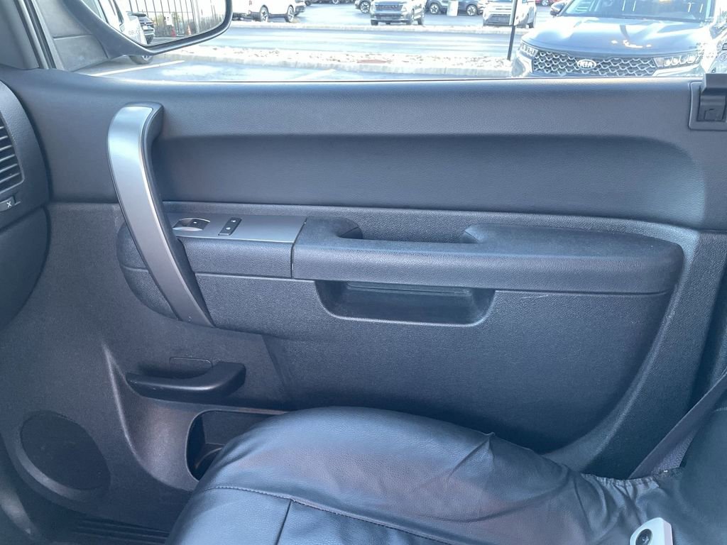 Used 2013 GMC Sierra 1500 SLE w/ Power Tech Package image 19