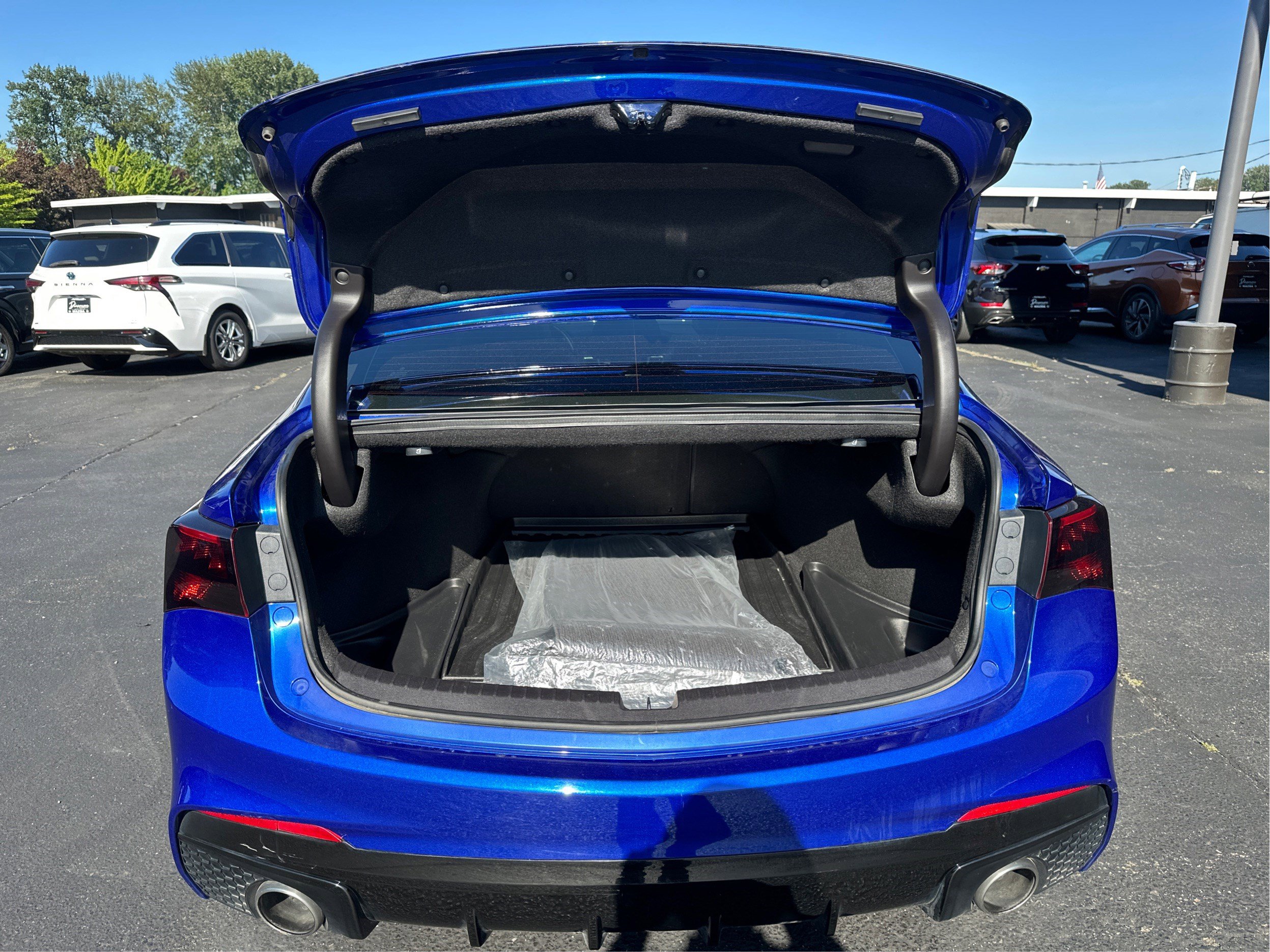 Used 2020 Acura TLX V6 w/ A-SPEC Pkg AWD/4WD image 11