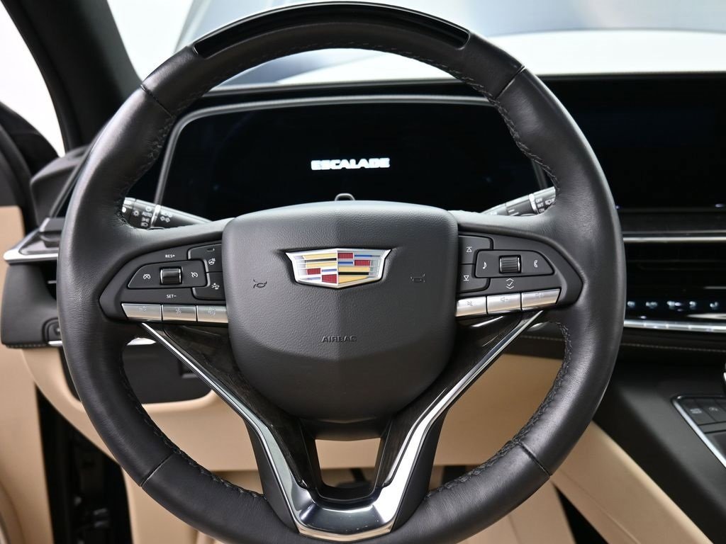Used 2024 Cadillac Escalade ESV Premium Luxury image 10