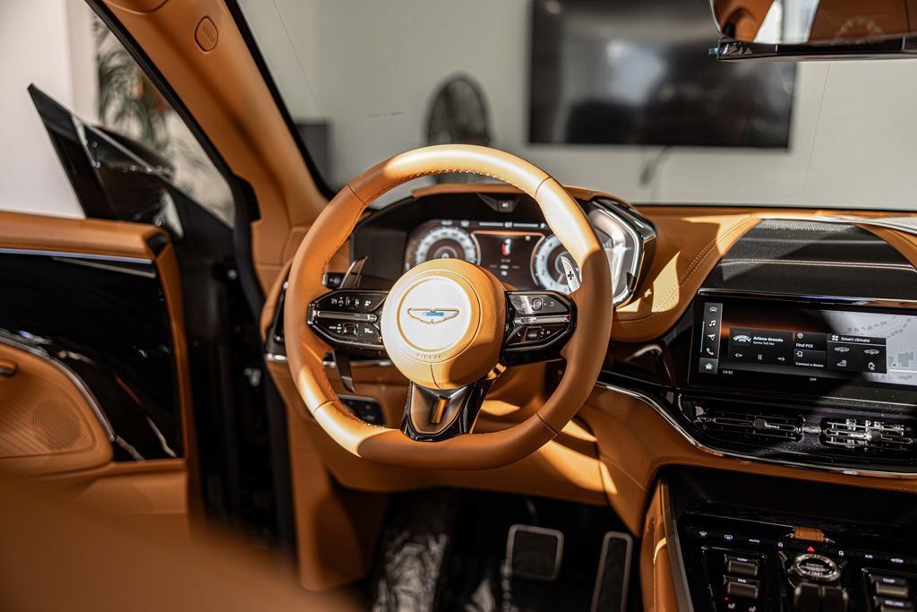New 2026 Aston Martin DBX 707 AWD/4WD image 38