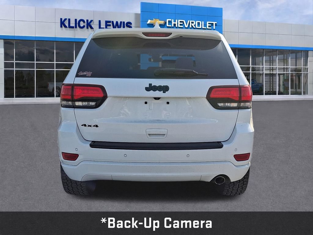 Used 2018 Jeep Grand Cherokee Altitude AWD/4WD image 7