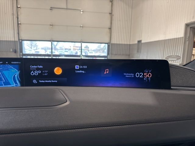 Used 2025 Lincoln Navigator Reserve w/ Jet Appearance Package image 27