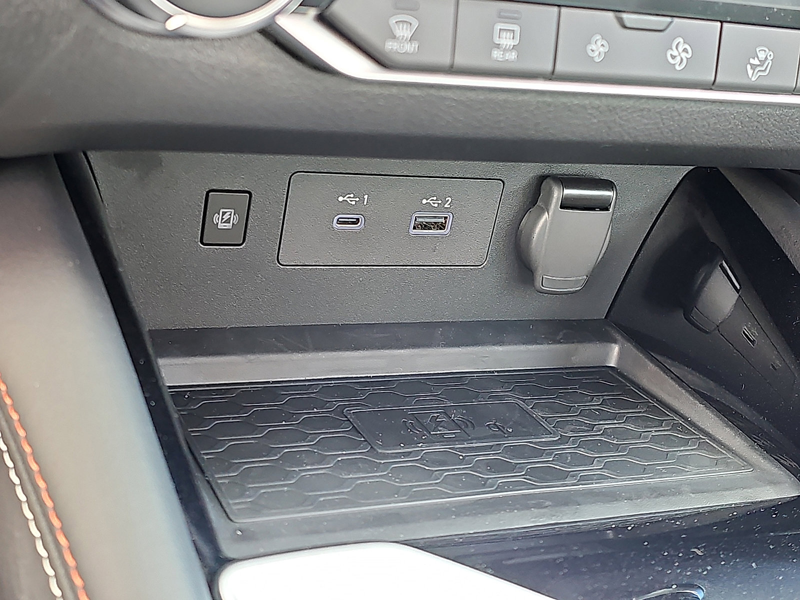 Used 2025 Nissan Altima 2.5 SR w/ SR Premium Package image 24