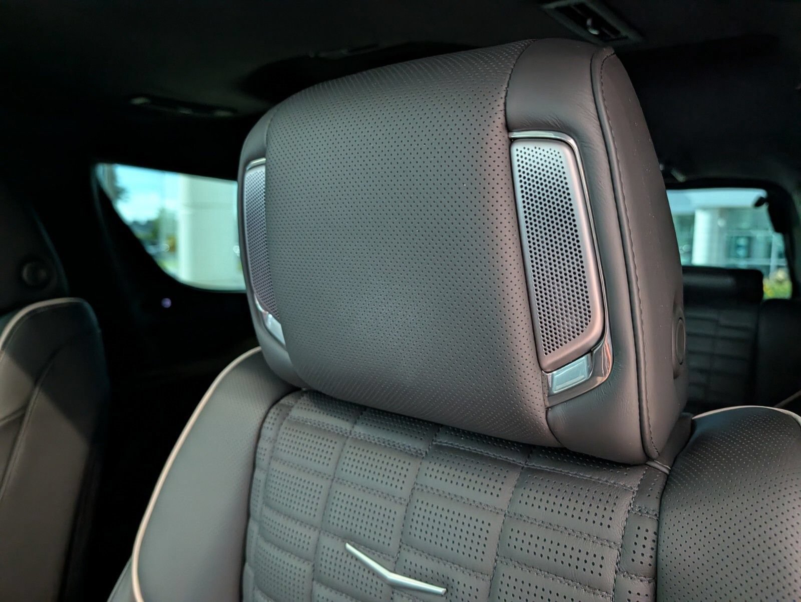 Certified 2025 Cadillac Escalade V AWD/4WD image 37