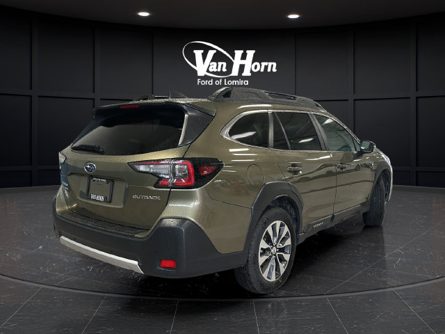 Used 2025 Subaru Outback Limited AWD/4WD image 7