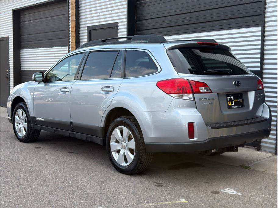 Used 2012 Subaru Outback 2.5i Premium AWD/4WD image 7