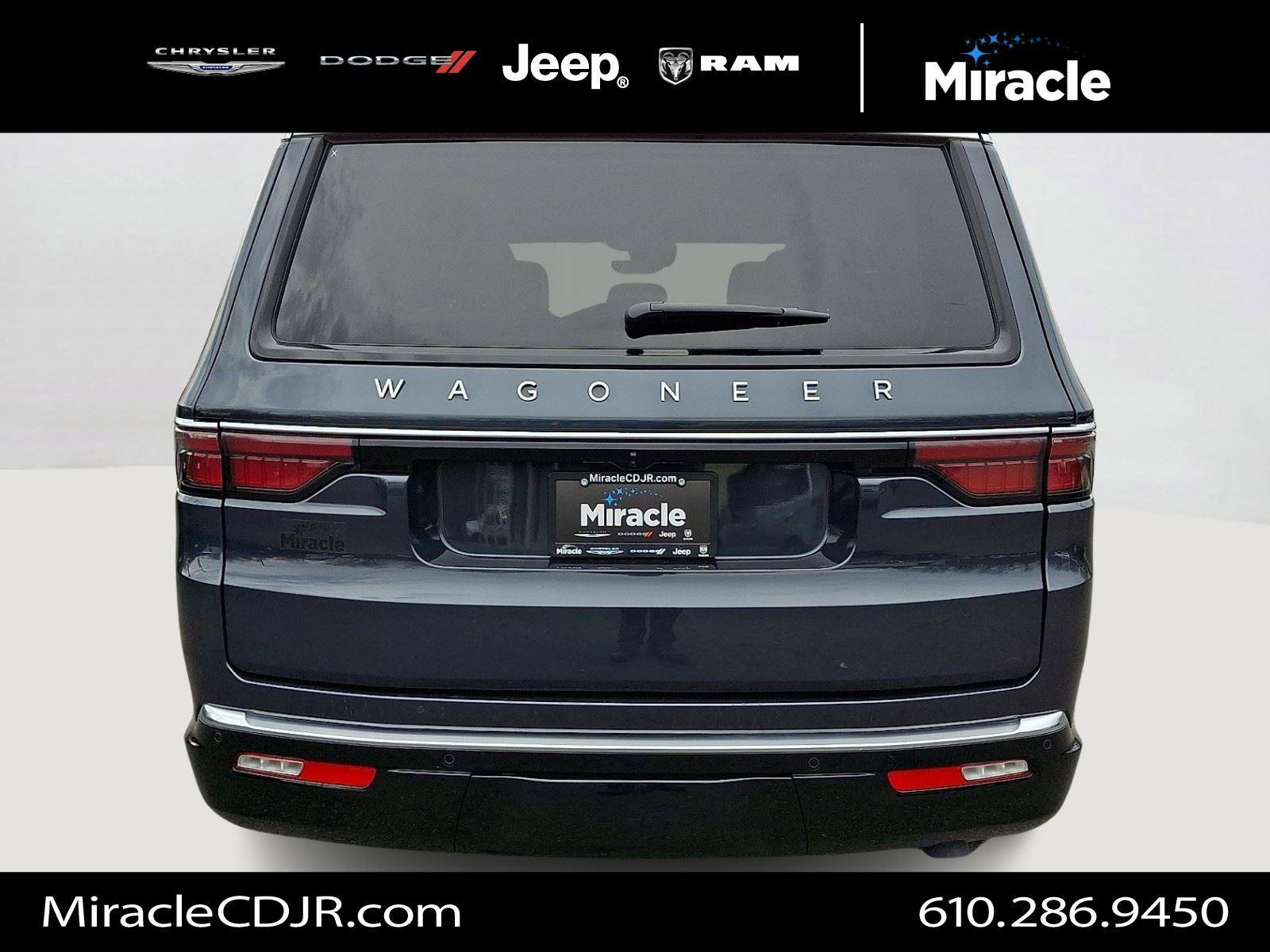 Certified 2025 Jeep Wagoneer 4WD image 6