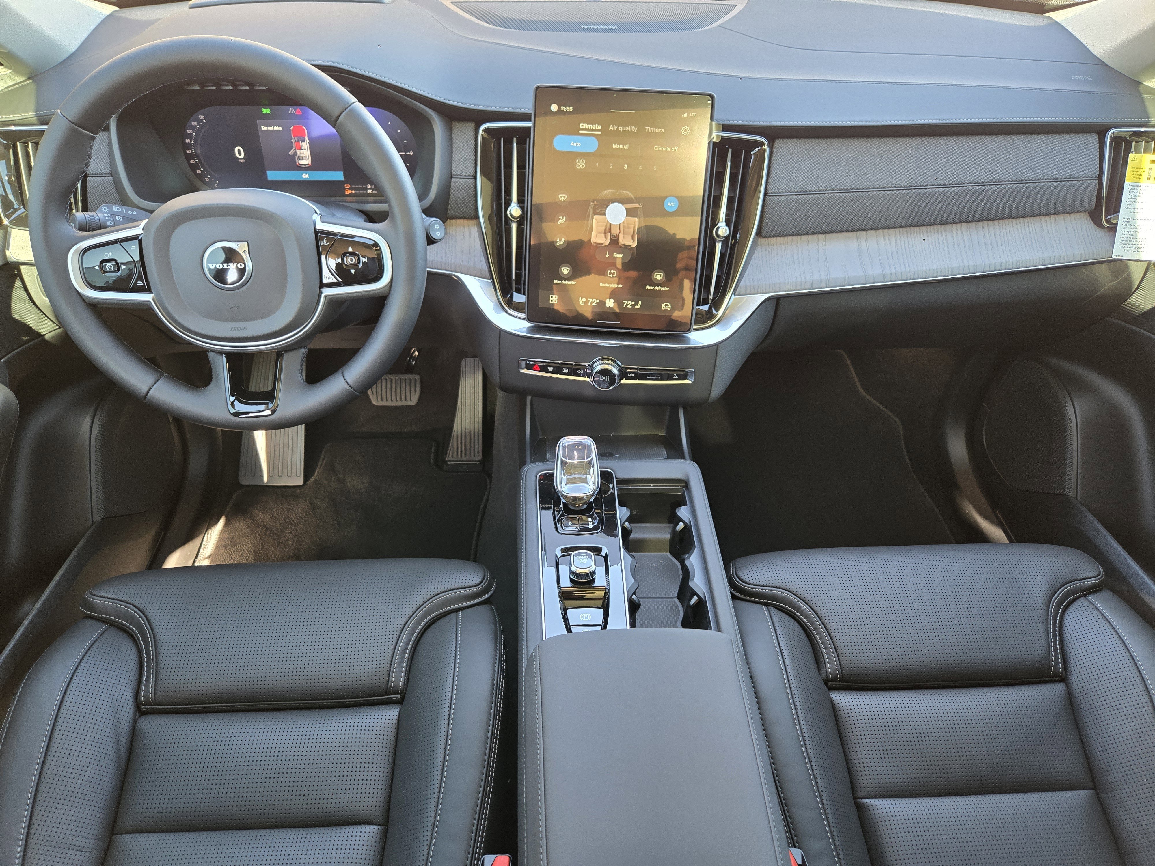 New 2026 Volvo XC90 T8 Ultra image 30