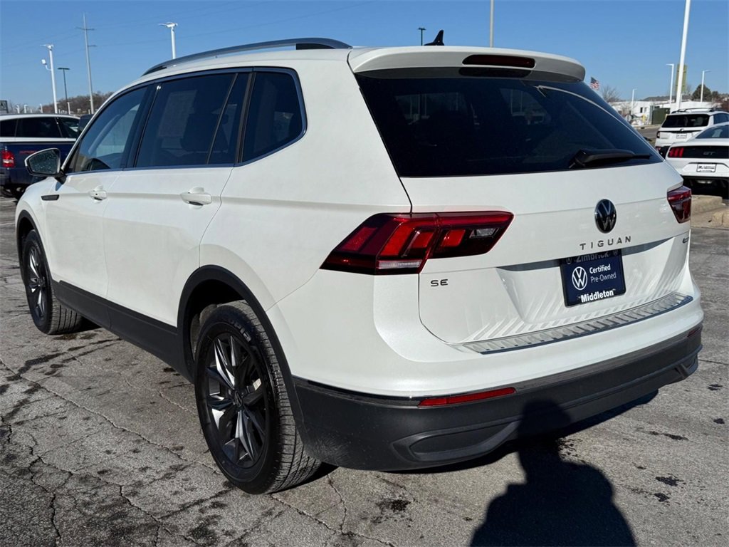 Certified 2023 Volkswagen Tiguan SE w/ Panoramic Sunroof Package image 6