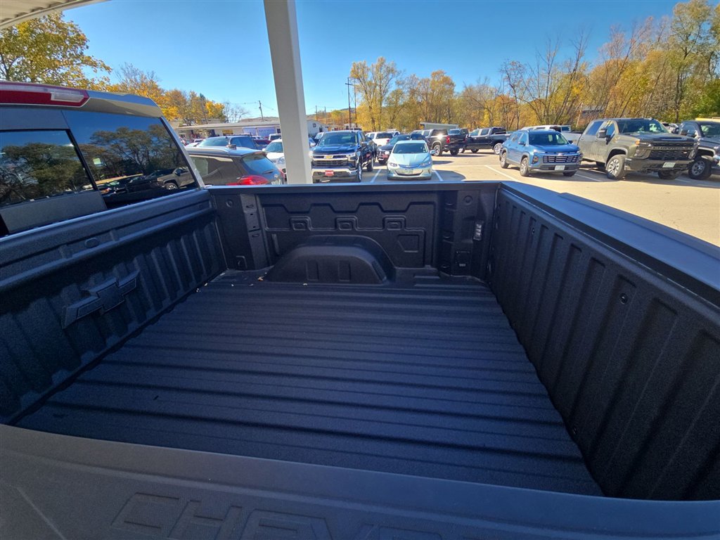 New 2026 Chevrolet Silverado 1500 LTZ w/ Z71 Off-Road Package image 26