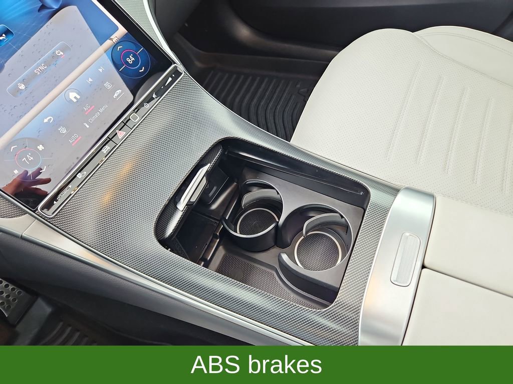 Used 2024 Mercedes-Benz GLC 300 4MATIC w/ AMG Line image 23