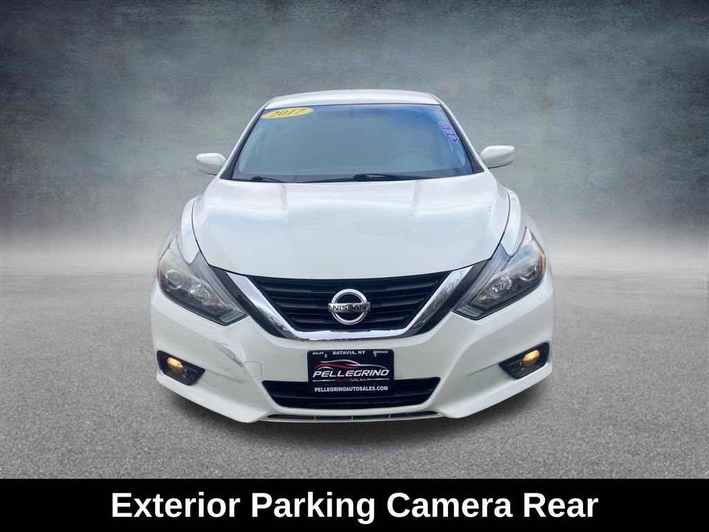 Used 2017 Nissan Altima 2.5 SR FWD image 10