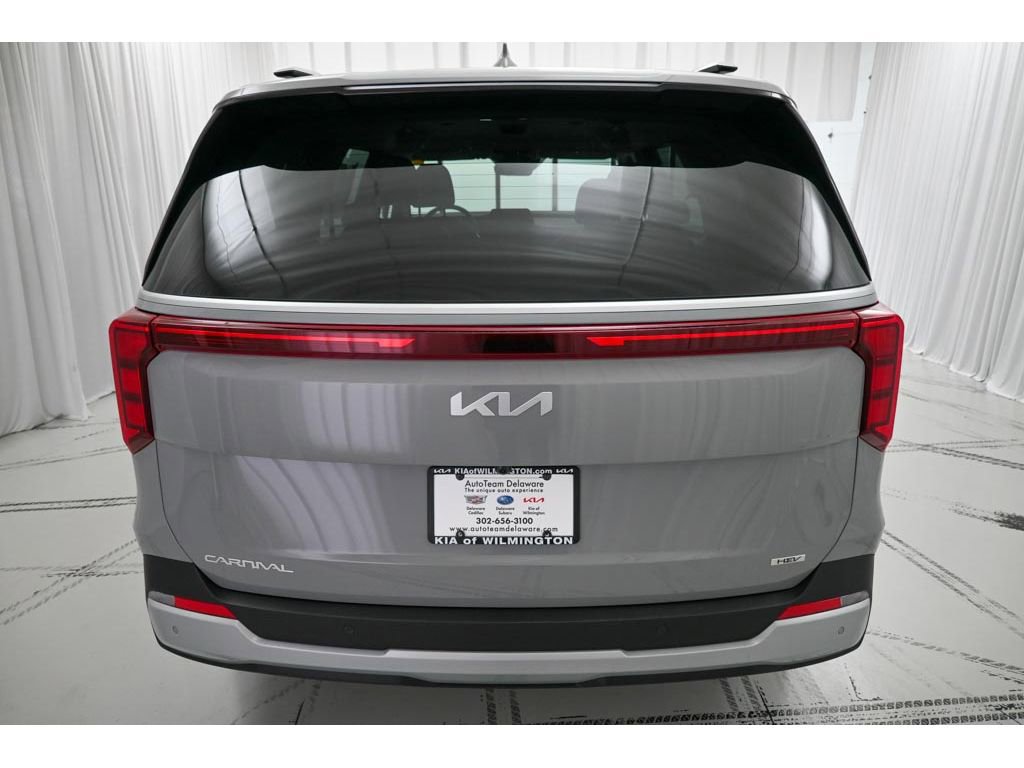 New 2026 Kia Carnival EX image 6