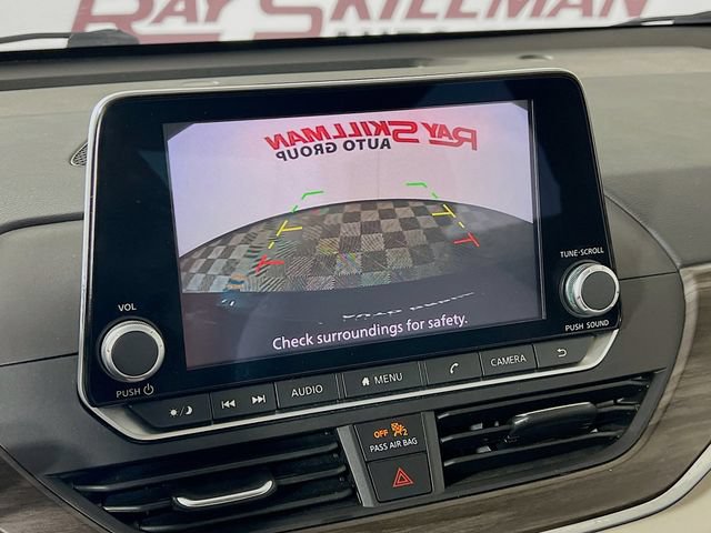 Used 2025 Nissan Altima 2.5 SV FWD image 18