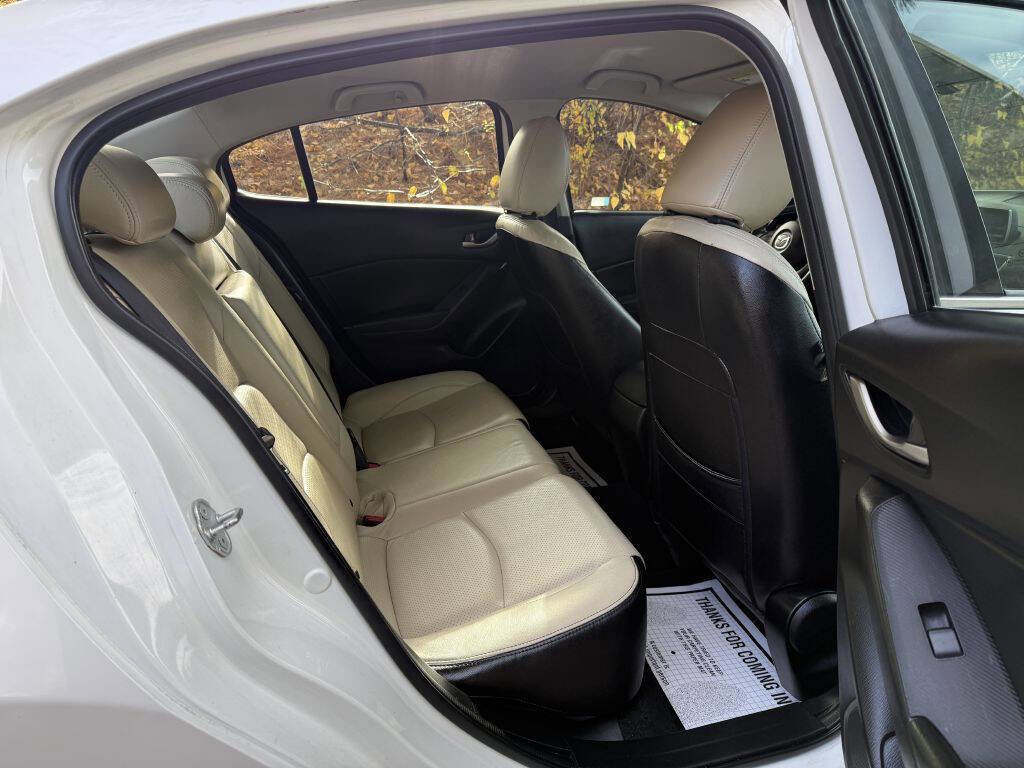 Used 2014 MAZDA MAZDA3 i Touring image 13