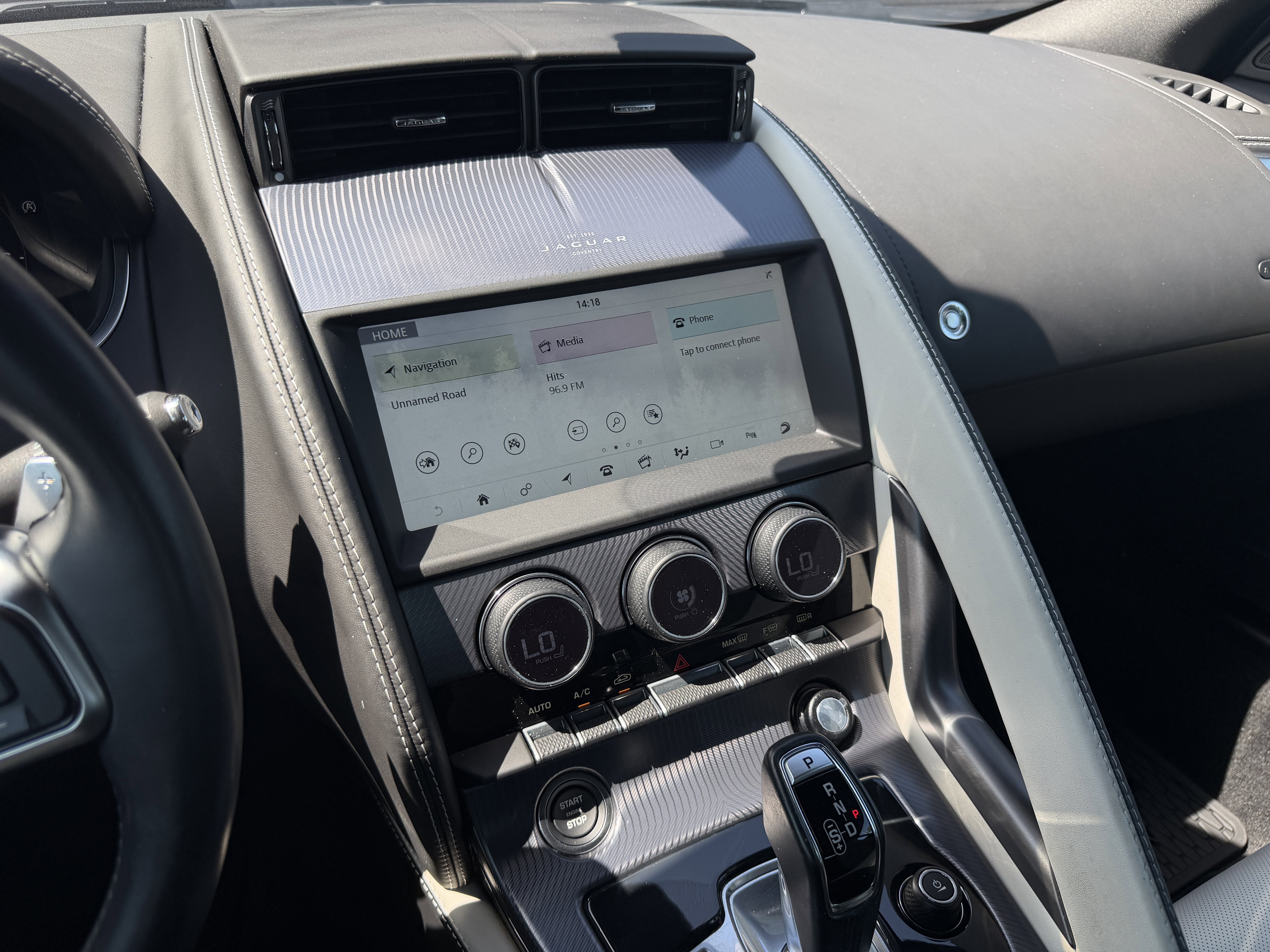 Used 2023 Jaguar F-TYPE R-Dynamic image 23