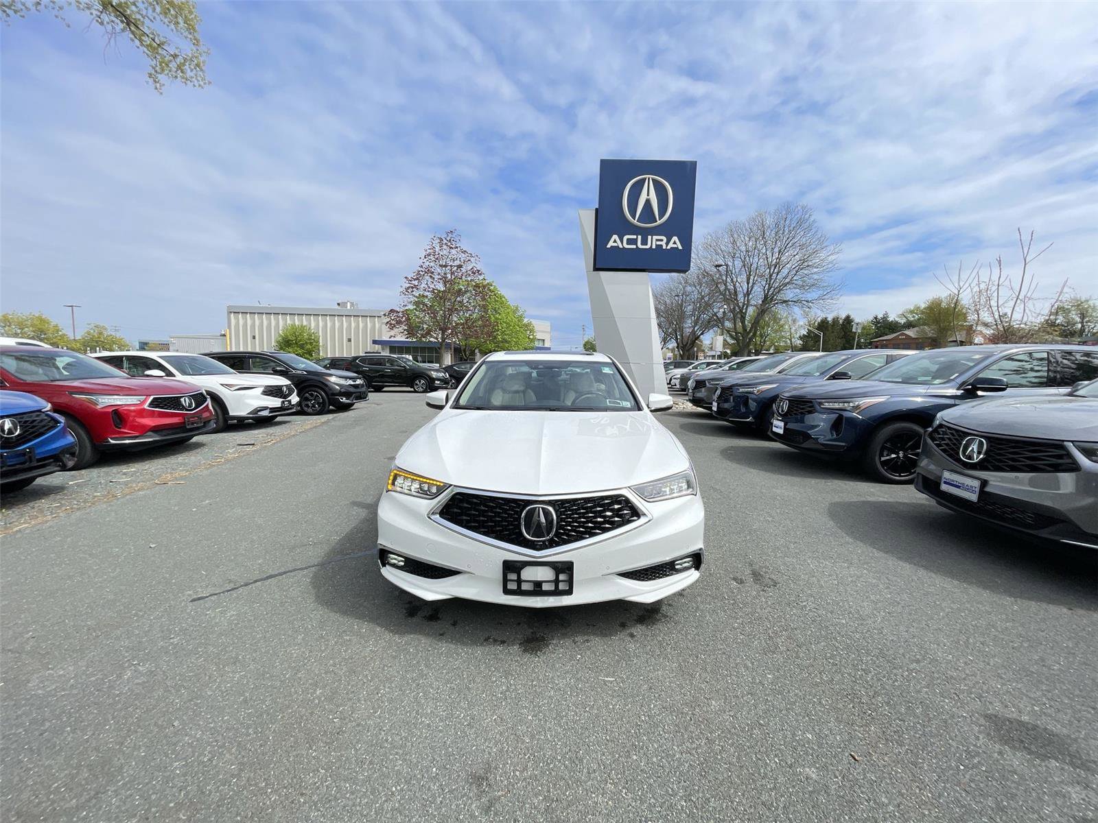 Used 2018 Acura TLX V6 SH-AWD w/ Advance Package image 28