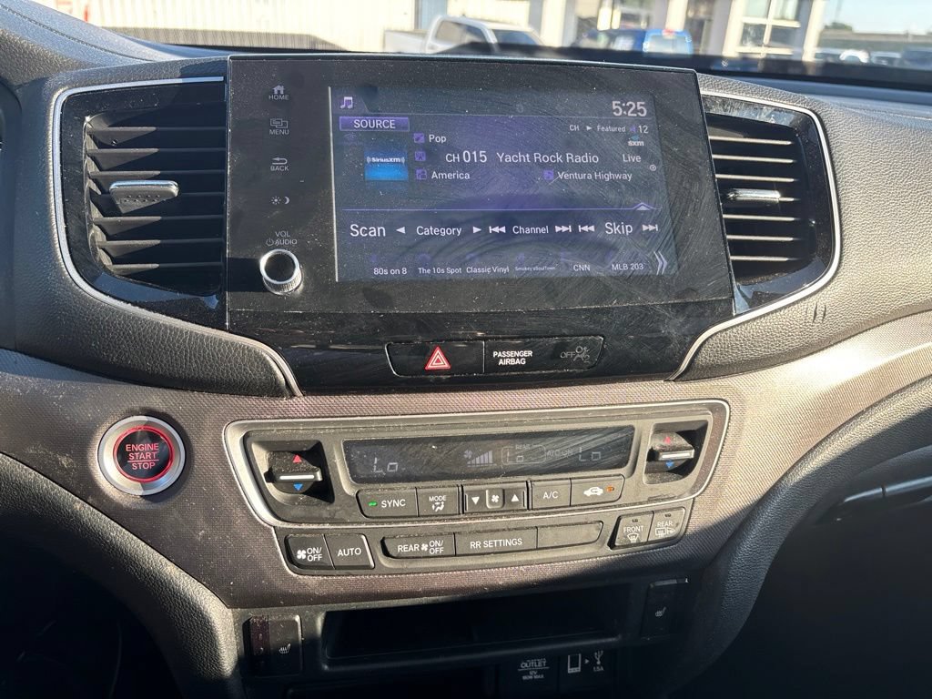 Used 2023 Honda Ridgeline RTL image 10