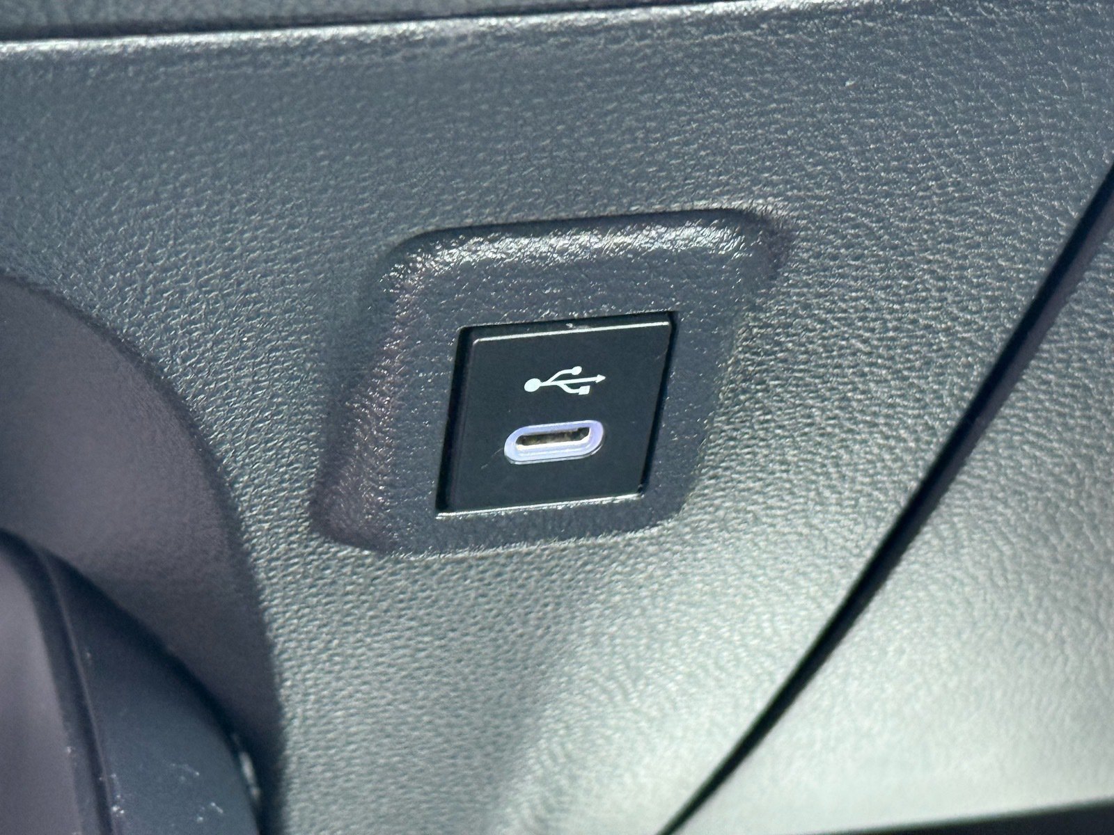 Used 2024 Toyota Corolla LE FWD image 24