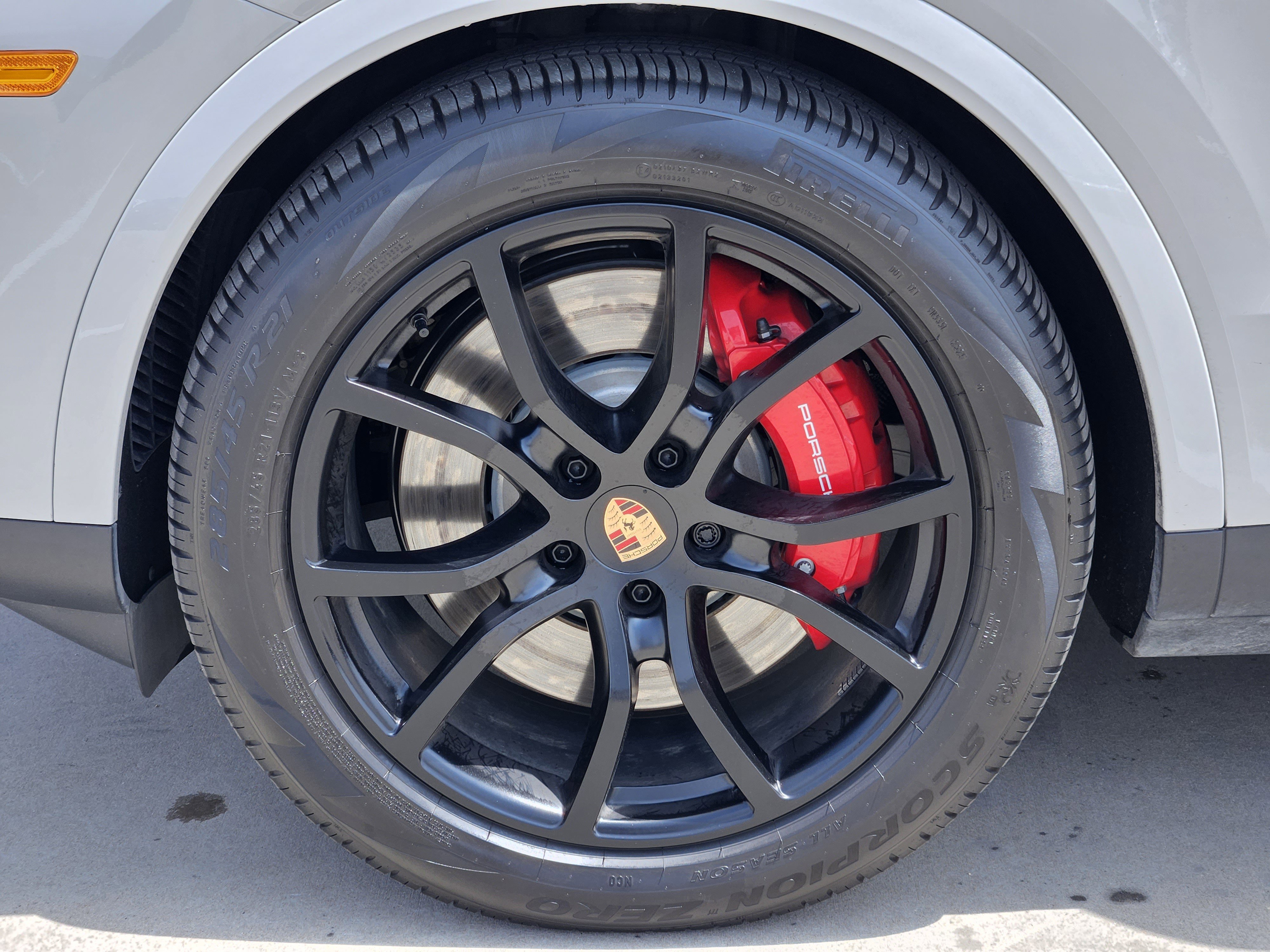 Certified 2026 Porsche Cayenne S AWD/4WD image 14
