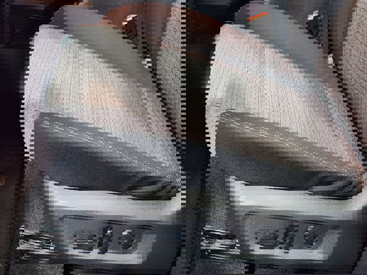 Used 2021 Nissan Rogue SV image 45