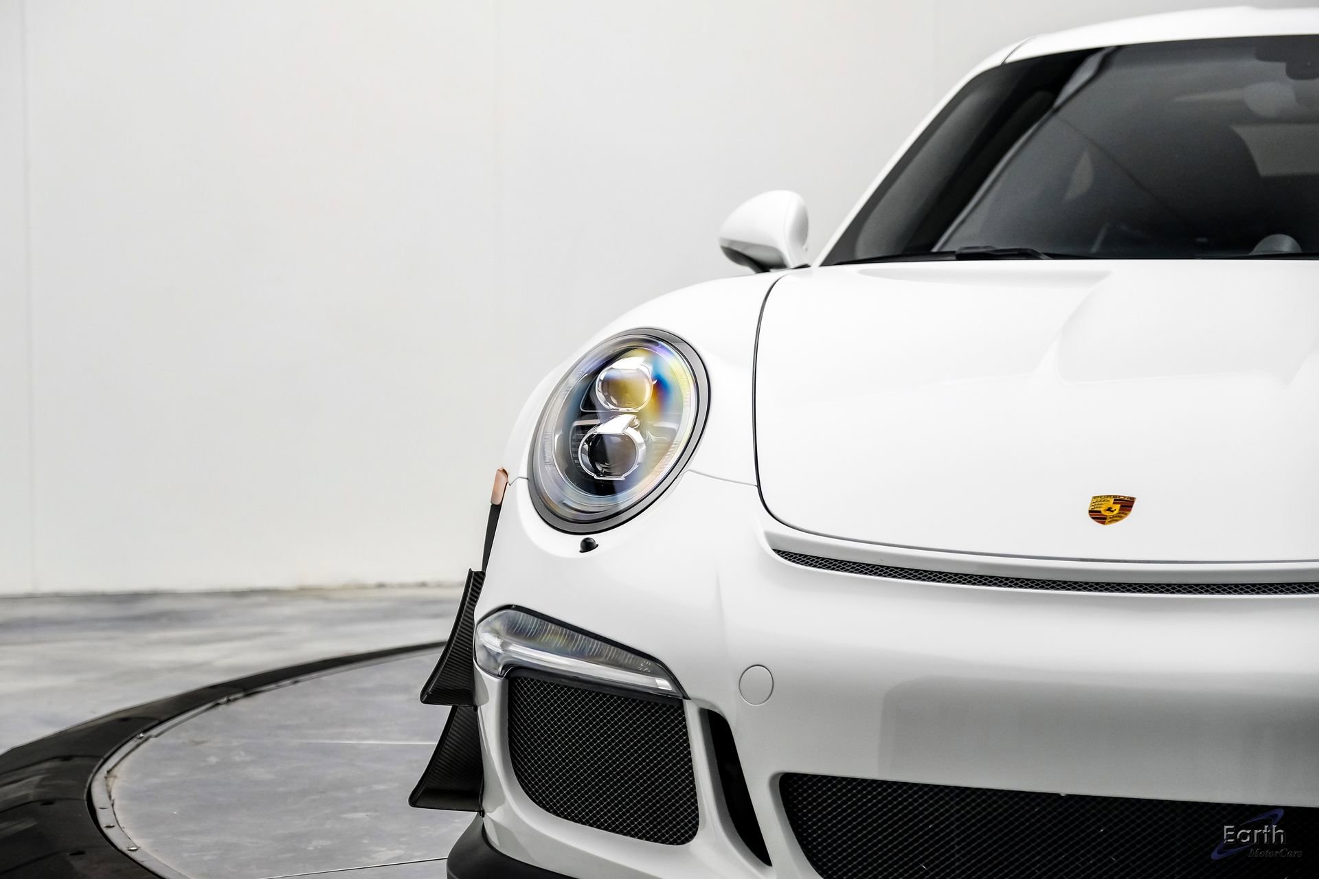 Used 2016 Porsche 911 GT3 RS image 39