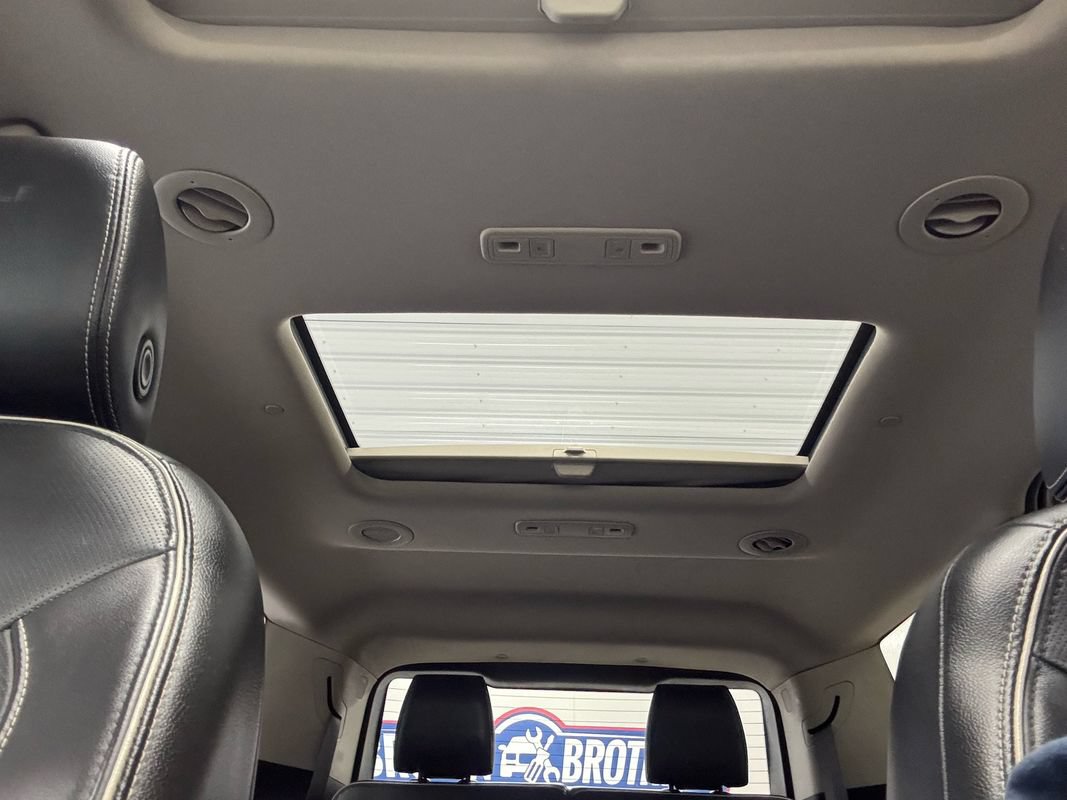 Used 2019 GMC Acadia Denali w/ Technology Package AWD/4WD image 18