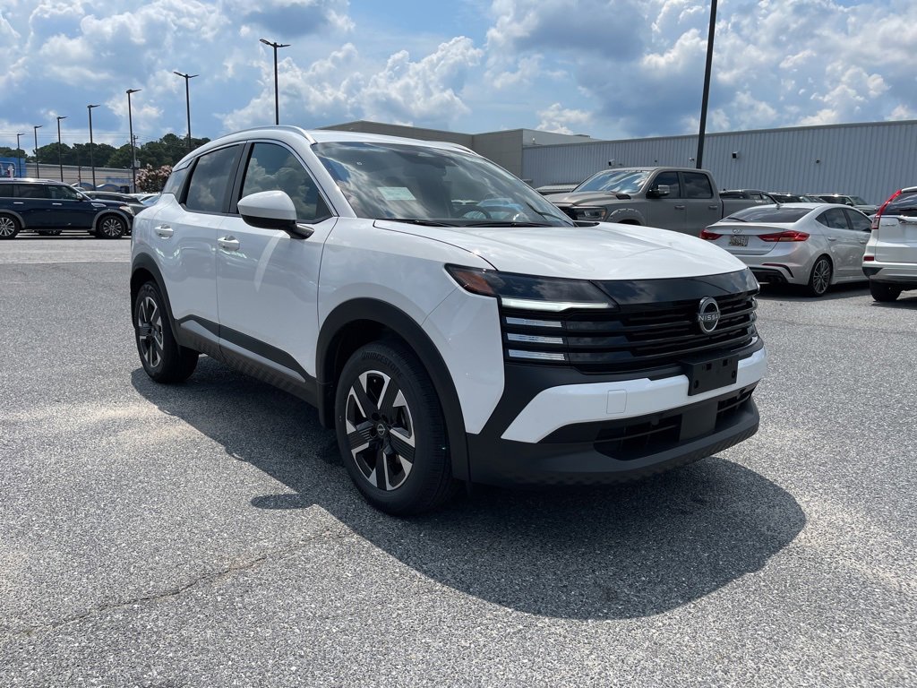 New 2025 Nissan Kicks SV w/ SV Premium Package image 4