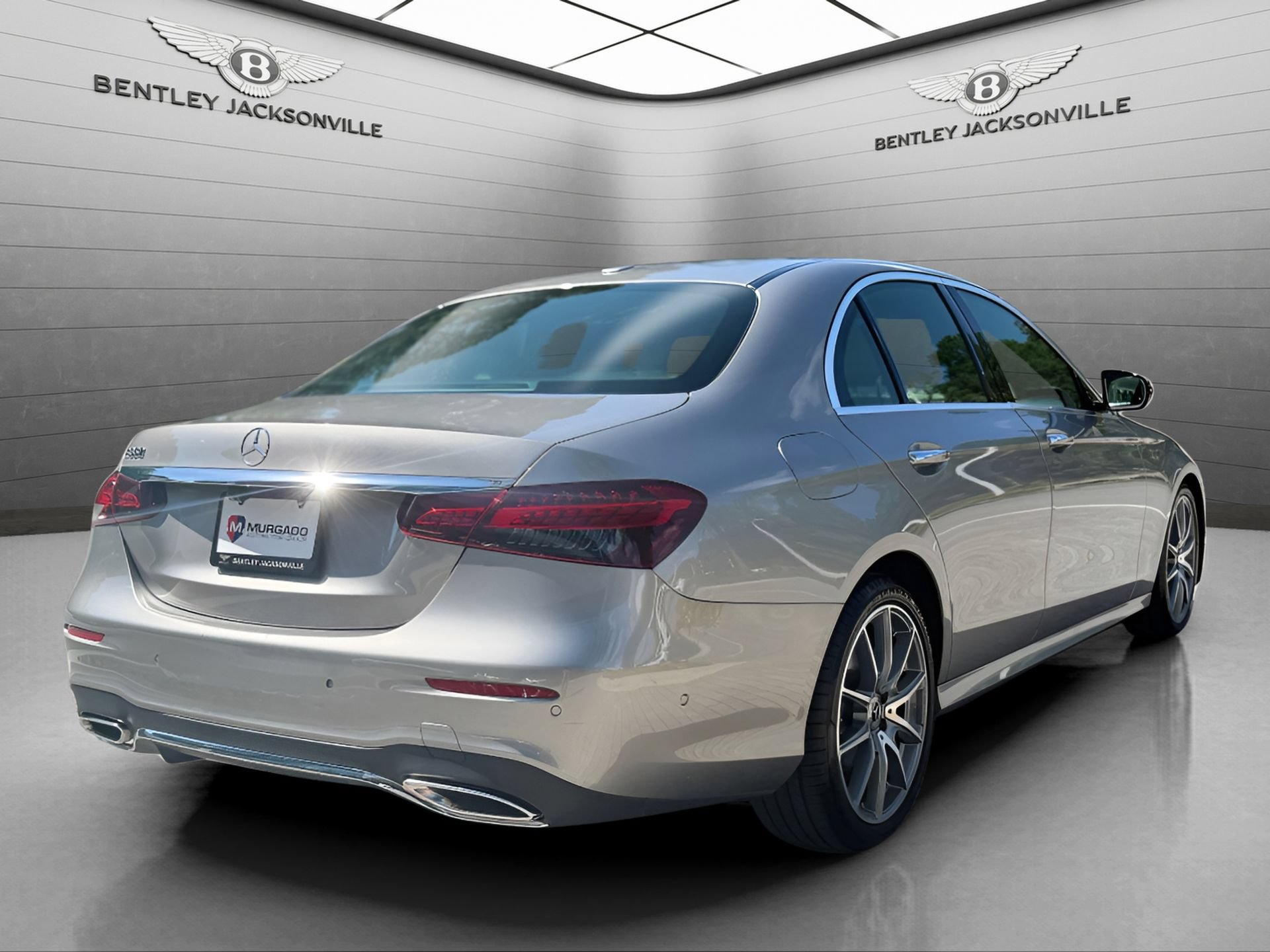 Used 2021 Mercedes-Benz E 350 Sedan image 16