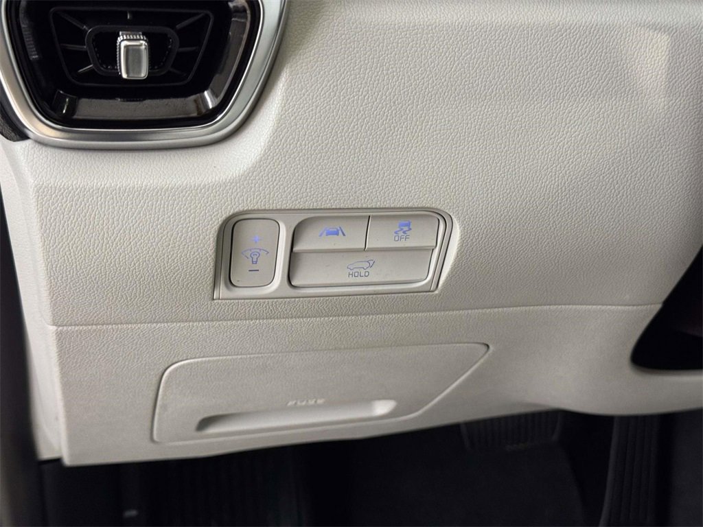Used 2023 Kia Sorento SX image 26