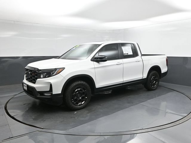 Used 2025 Honda Ridgeline TrailSport+