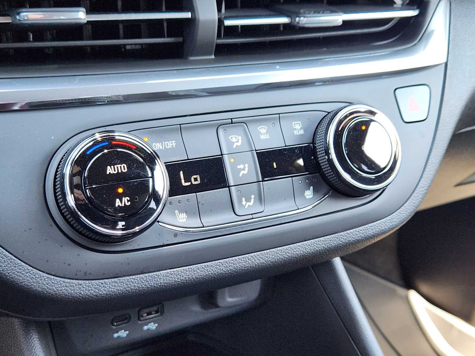 New 2026 Buick Envista Preferred w/ Convenience I Package FWD image 20