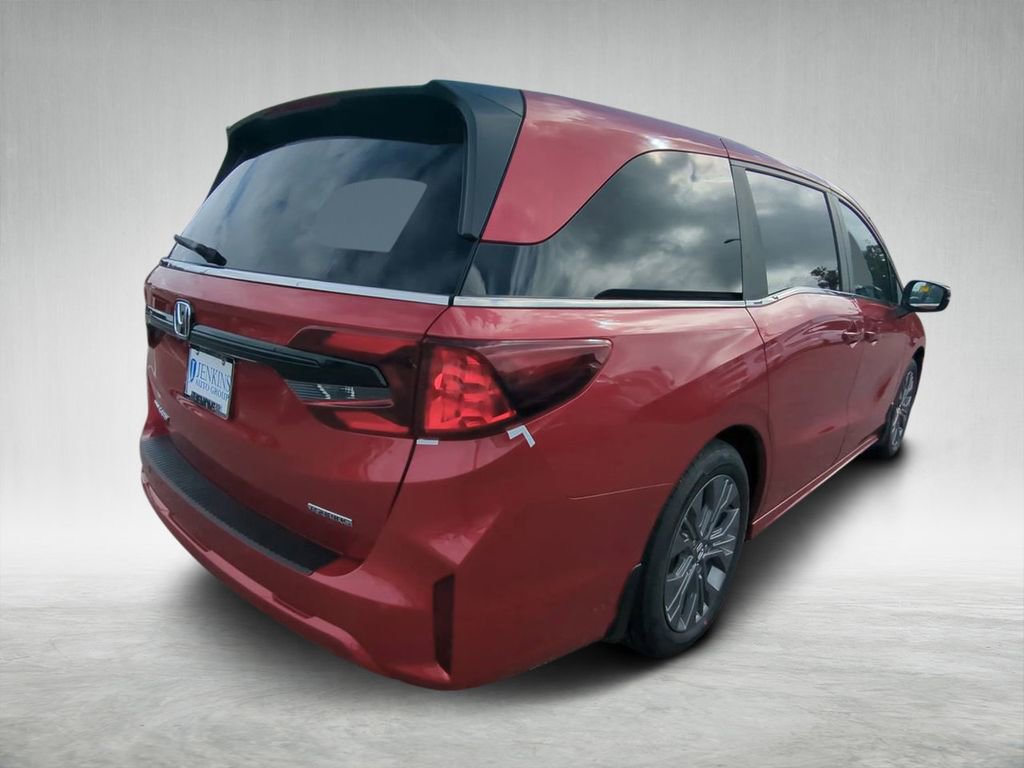 New 2026 Honda Odyssey Touring image 3