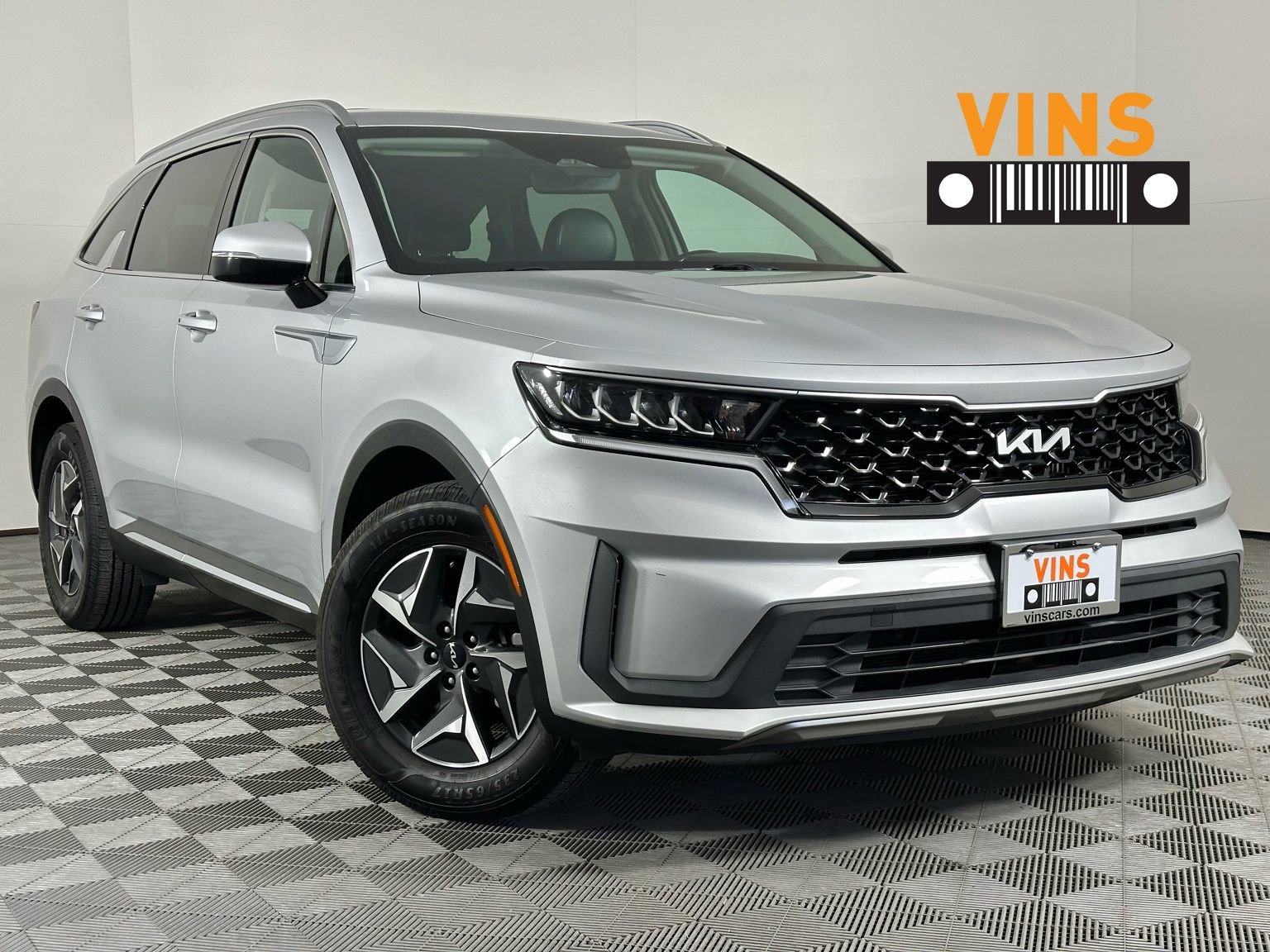 Used 2022 Kia Sorento S FWD image 1